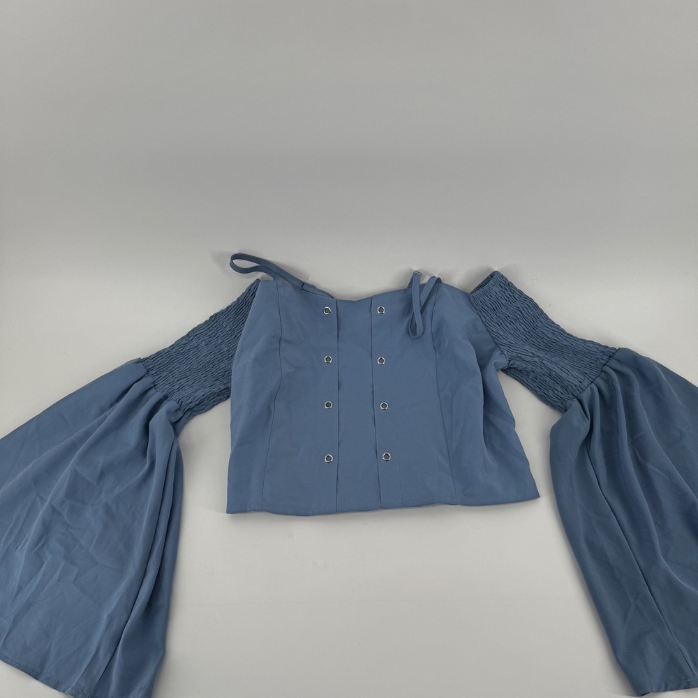 Boho Off Shoulder Bell Sleeve Smocked Crop Top Blue Grommet Detail Babydoll M - Picture 7 of 9
